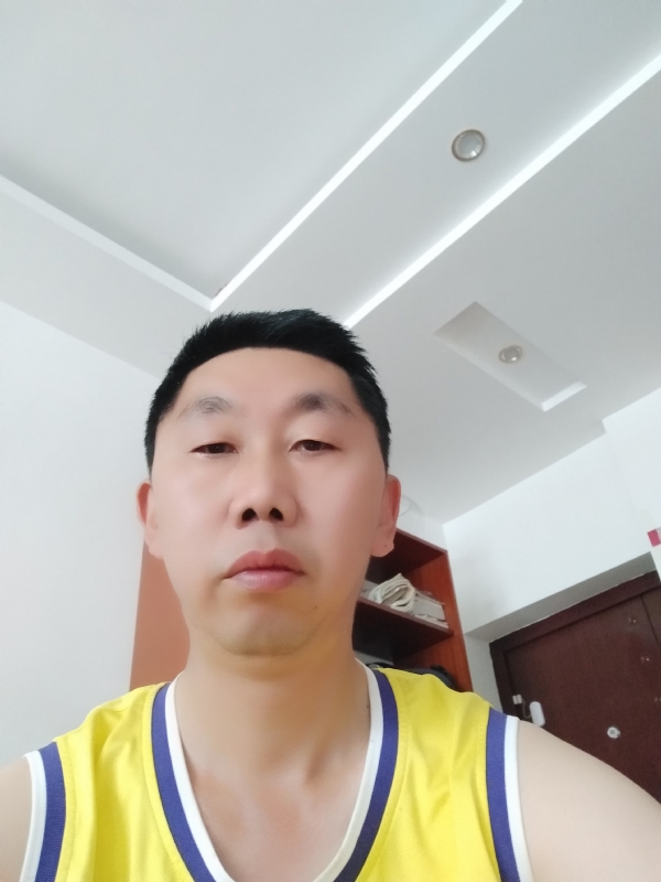 写尽半生纸上酸的第一张照片--曲靖基督教相亲网